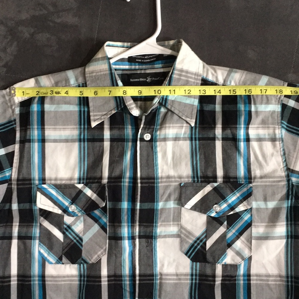 Men’s Collared button-down plaid shirt - Picture 8 of 9